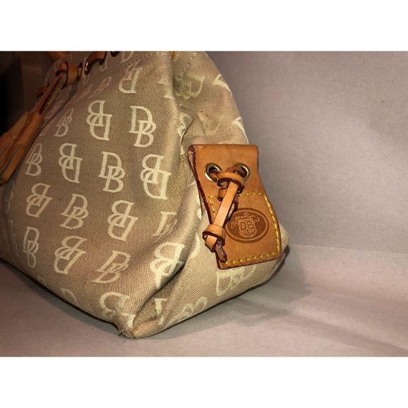 Dooney & Bourke Handbag - Picture 13 of 15